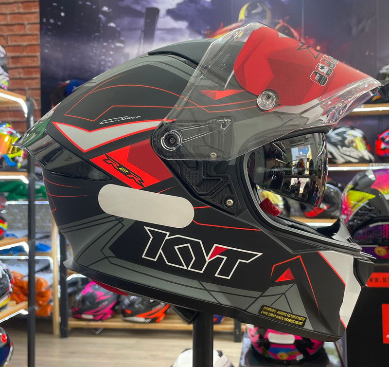 Capacete KYT R2R Led Matt Black Grey com óculos interno