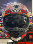 Capacete KYT R2R Max Masia com óculos interno