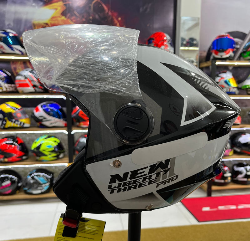 Capacete Aberto New Liberty Tree Pro Preto e Branco