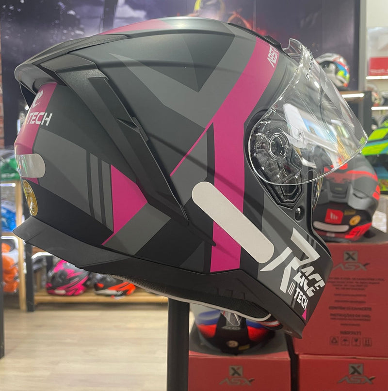 Capacete Race Tech Rosa, com óculos interno