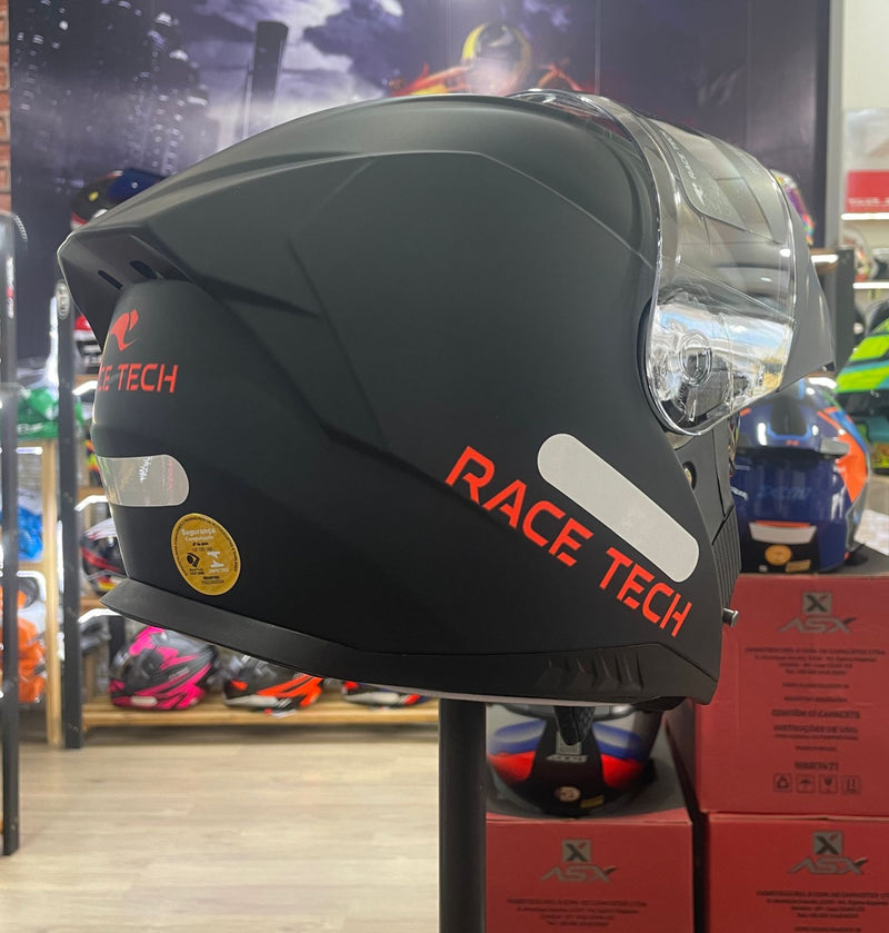 Capacete Escamoteável Race Tech, com óculos interno