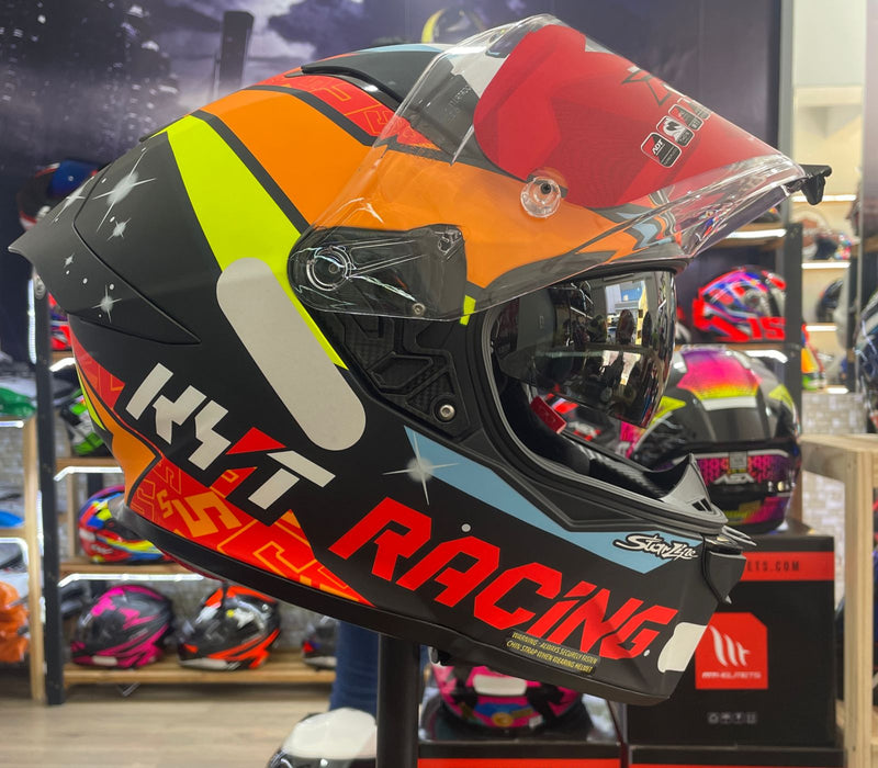 Capacete KYT R2R Max Masia com óculos interno