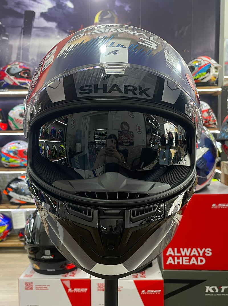 Capacete Shark D-SKWAL 3 SIZLER KWA, com óculos interno