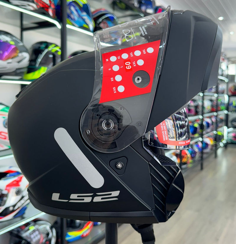 Capacete LS2 Escamoteável Com óculos interno