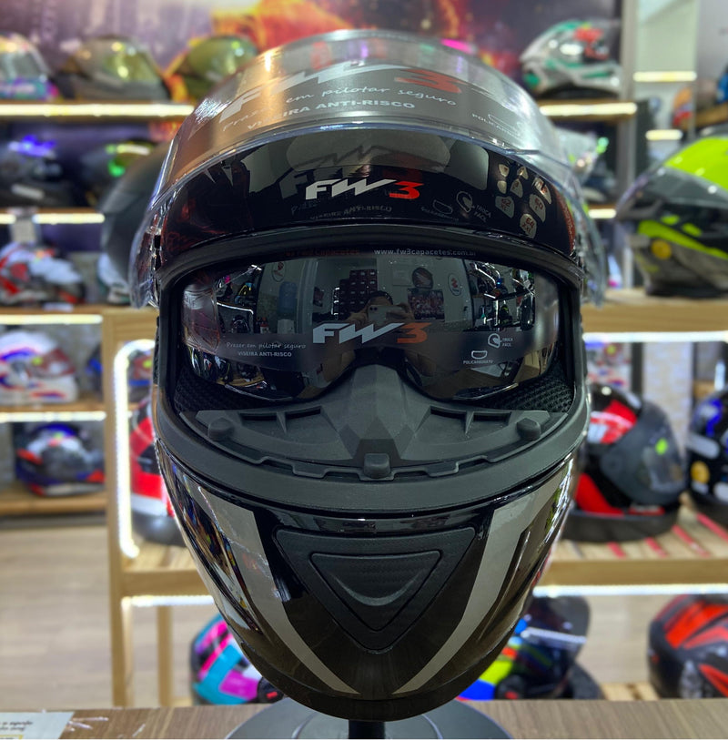 Capacete FW3 GTX STAR PRETO GRAFITE COM PRATA