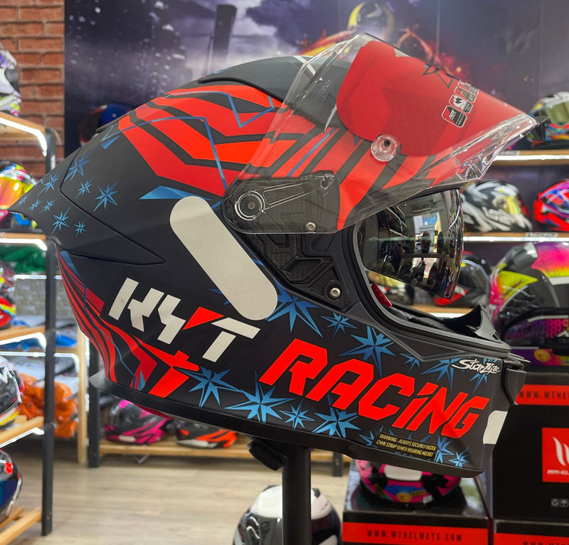 Capacete KYT R2R Max Fernandez com óculos interno