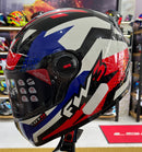 Capacete FW3 GTX Super vermelho, azul e branco, com óculos